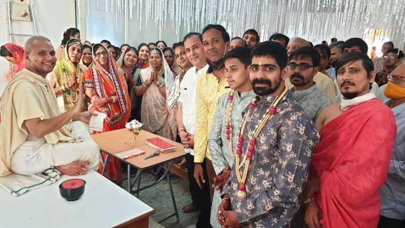 पाश्र्वनाथ की भक्ति से होती है यश की प्राप्ति-मुनि राजपद्मसागर