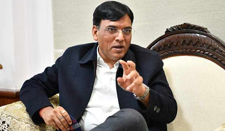 mansukh mandaviya pg