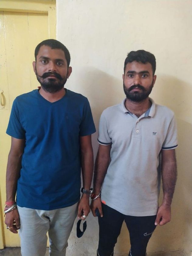 पांच पिस्तौल व 162 जिंदा कारतूस जब्त, दो गिरफ्तार