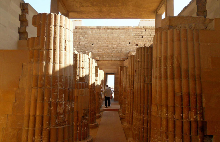 djoser_pyramid.jpg