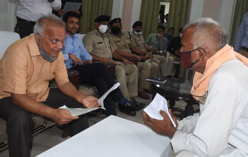 सीएस आर्य का संदेश...अधिकारी जनता के सेवक है, मालिक नहीं