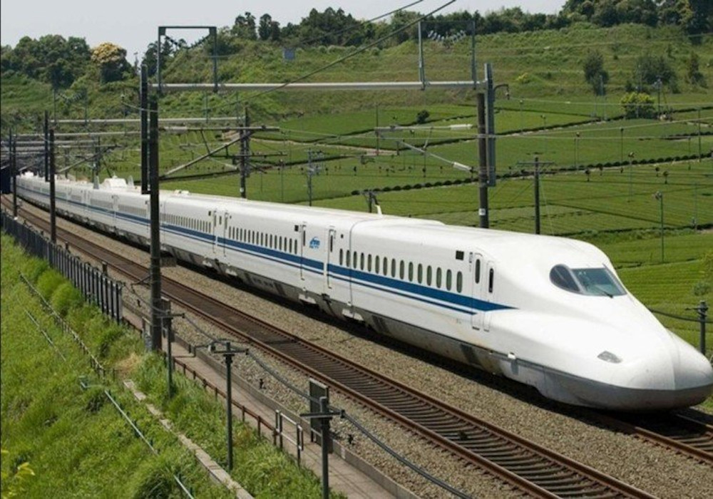 Bullet Train will Pass from 12 Stations between Delhi to Varanasi