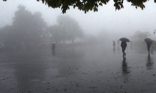 Delhi Weather News Updates Today