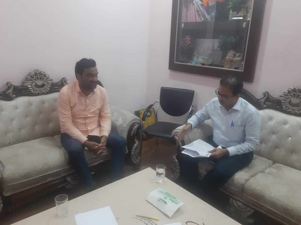 MP Hanuman Beniwal discussed with RO for fourlane road