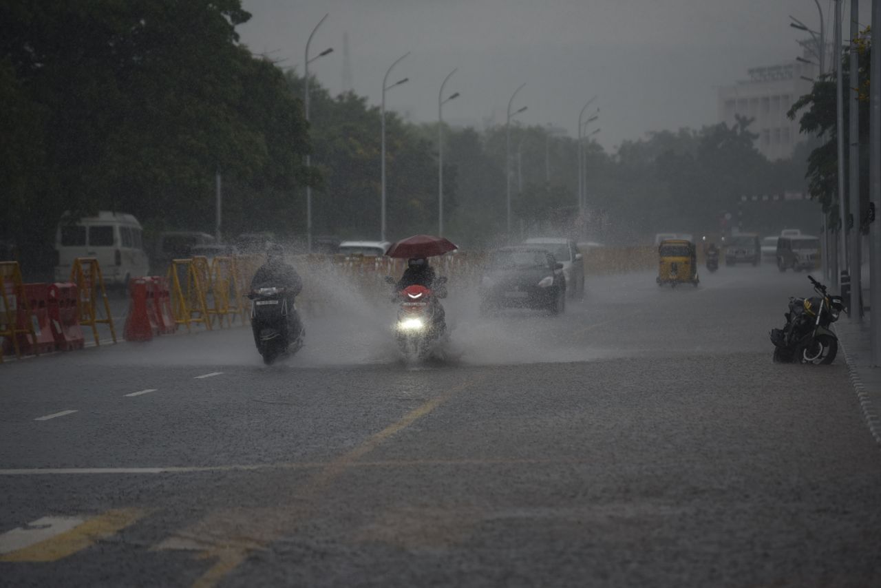 IMD predicts heavy rains in TN in upcoming next 4 days in Sep. 