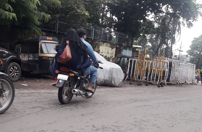 थानों को मिले नए भवन उसके बाद भी सड़क पर जब्ती का सामान