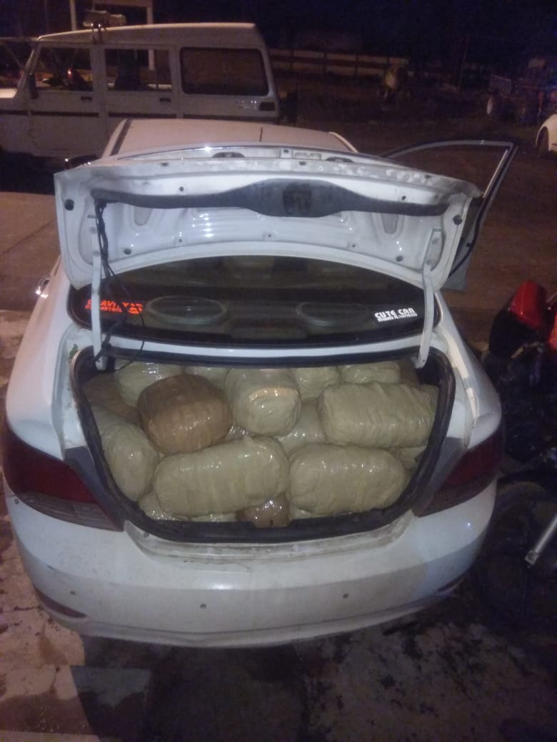 Police confiscated 140 kg of ganja coming from Chhattisgarh to Kotma,
