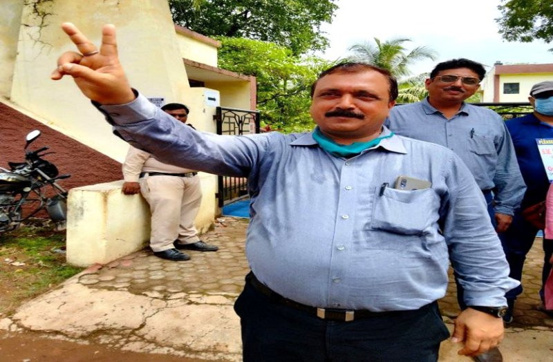 BSP ऑफिसर्स एसोसिएशन चुनाव, तीसरी बार बंछोर बने अध्यक्ष सीधे मुकाबले में डॉ. ठाकुर को हराया