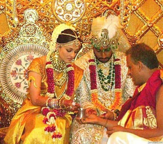 Sanjay Kapoor and wife saw Aishwarya-Abhishek wedding by binoculars
