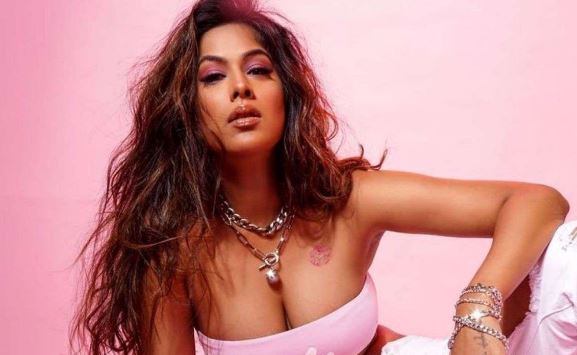 When Nia Sharma opened up on kiss with costar Isha Sharma in Twisted