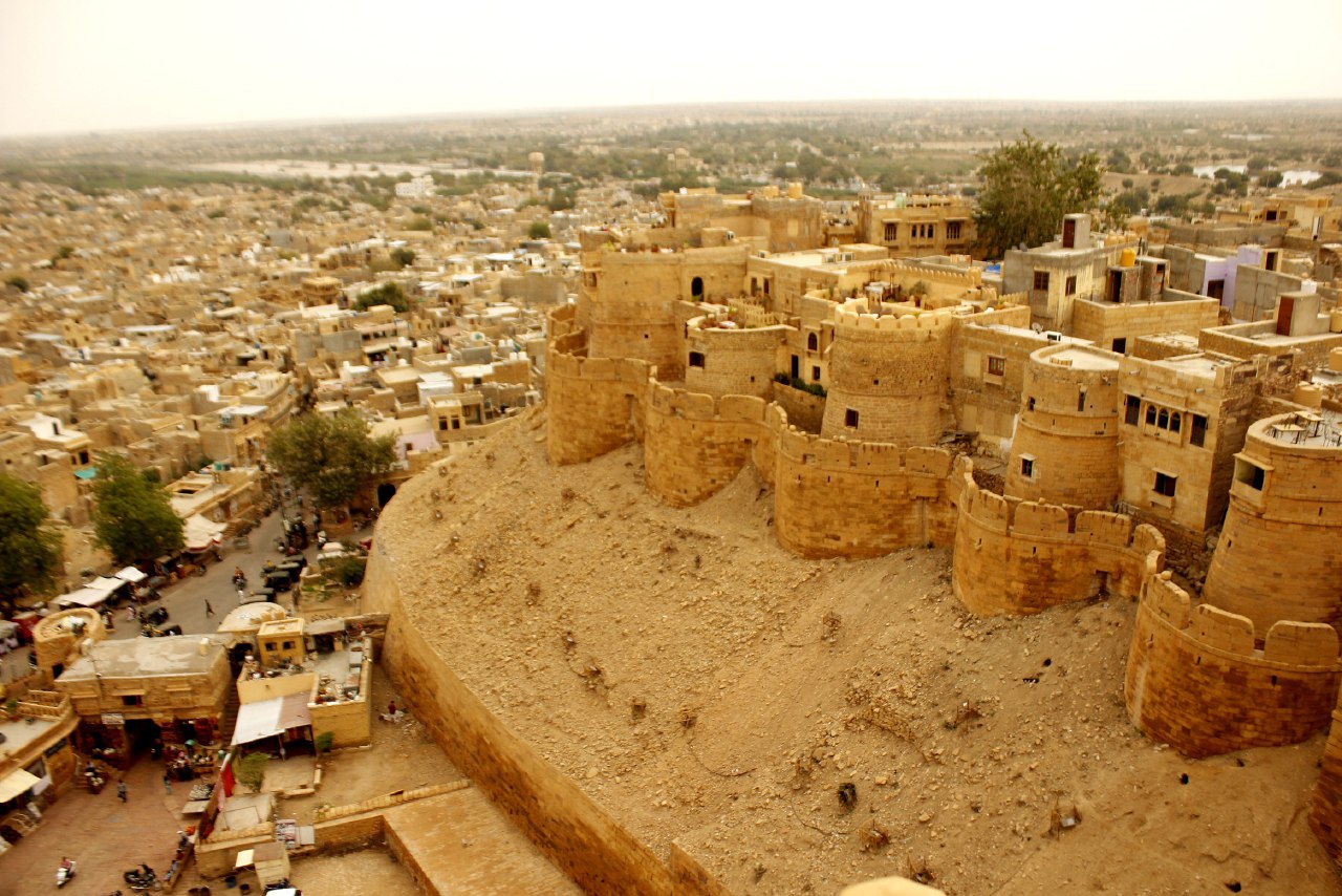 जैसलमेर जिले में प्रशासन गांवों के संग अभियान