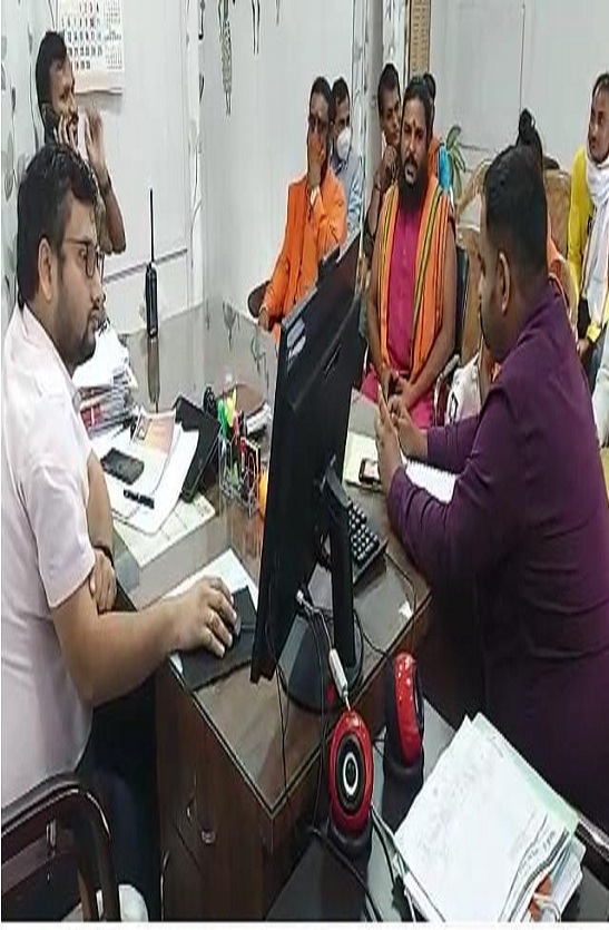 महंत विवाद : एसडीएम न्यायालय पहुंचे दोनों पक्ष