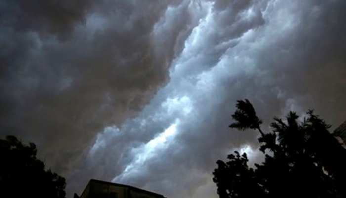 Delhi Weather News Updates Today