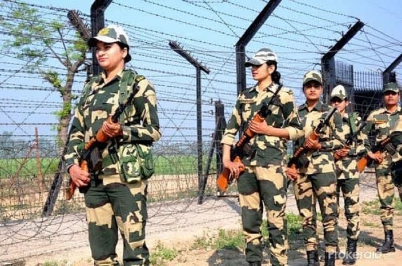 बीएसएफ ने बॉर्डर पर पाकिस्तान से आने वाली हेरोइन की खेप लेने आए तीन जने पकड़े