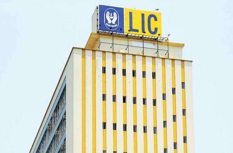 lic_ipo_launching.jpg