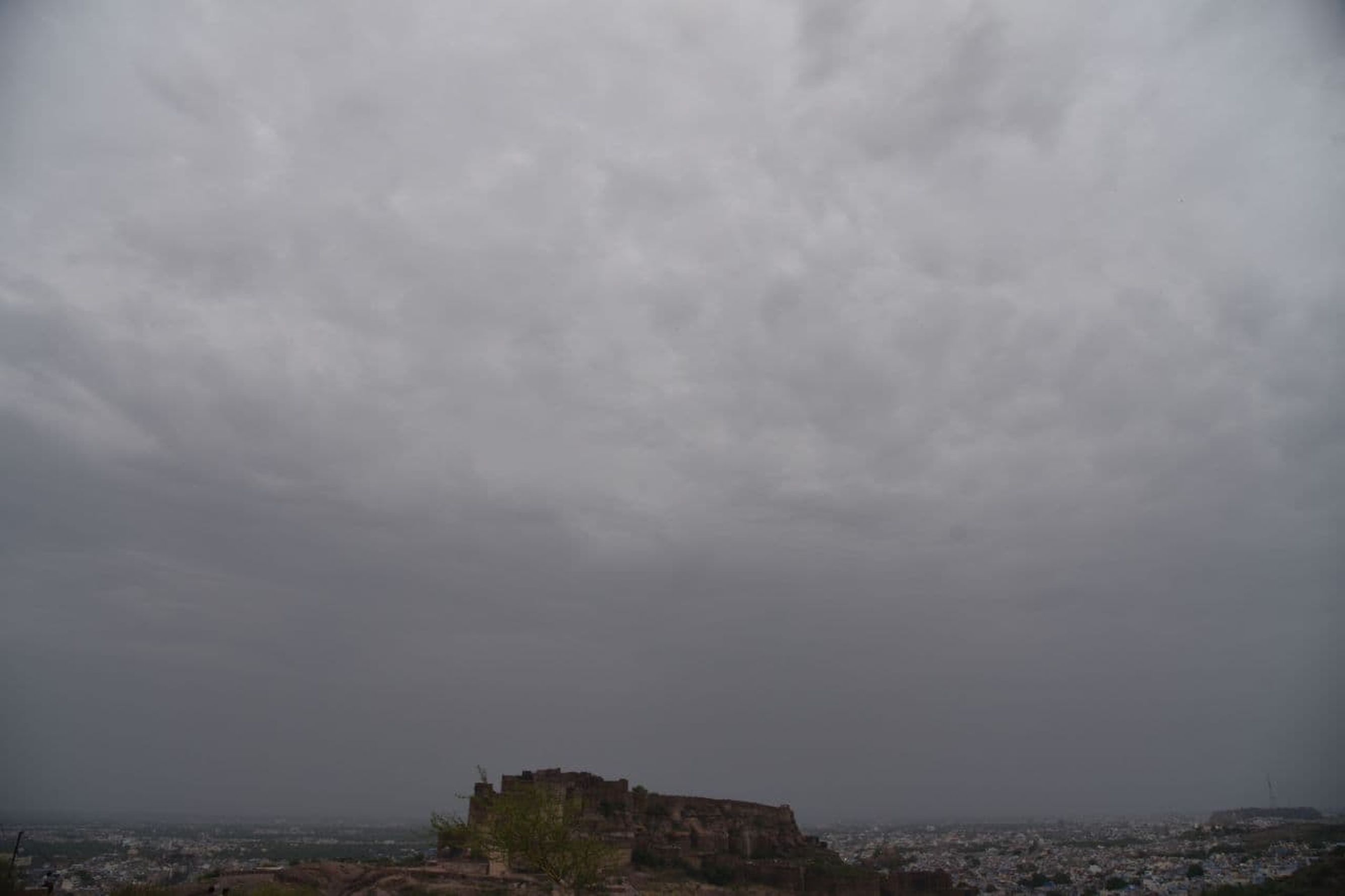 जैसलमेर-बाड़मेर के कुछ हिस्सों से आज विदा हो सकता है मानसून