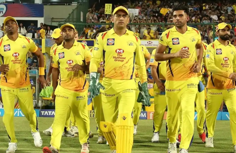 MS Dhoni resigns as CSK captain, hands over captaincy to Jadeja