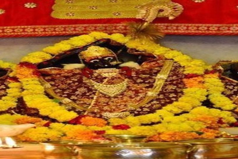 चील को मां दुर्गा का स्वरूप मानते हैं मारवाड़ के राठौड़ वंशज