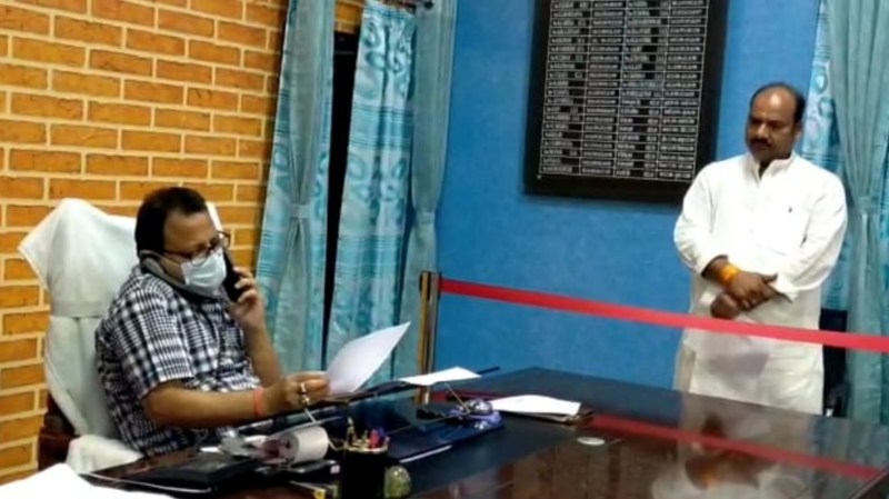 ग्राम पंचायत विकास अधिकारी का खेल, बिना नींव के खड़ी हो गई पंचायत भवन, बीडीओ की जांच में खुलासा