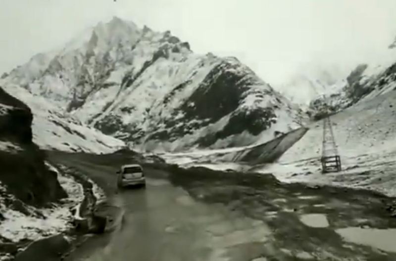 Fresh Snowfall In Jammu Kashmir 