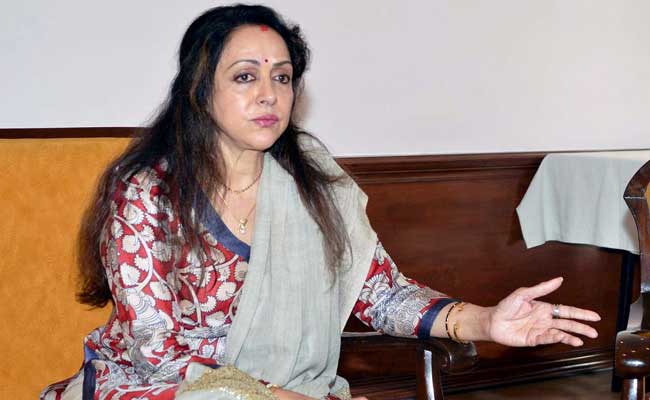 hema-malini_650x400_51453044232.jpg