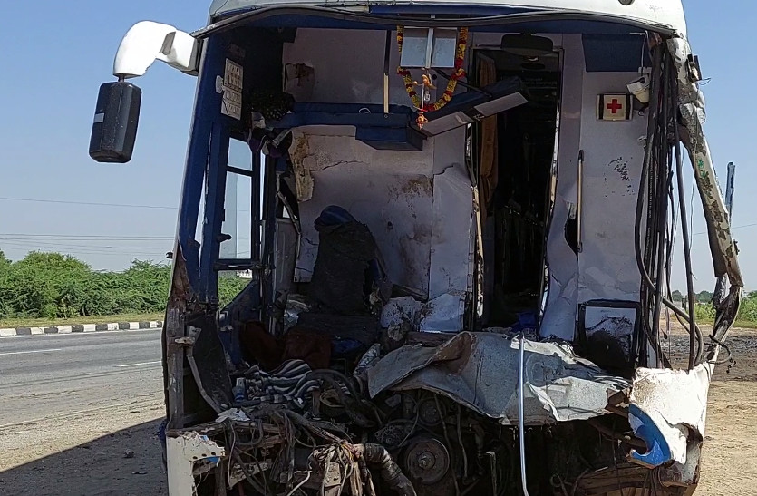 two death in road accident at Beawar ajmer
