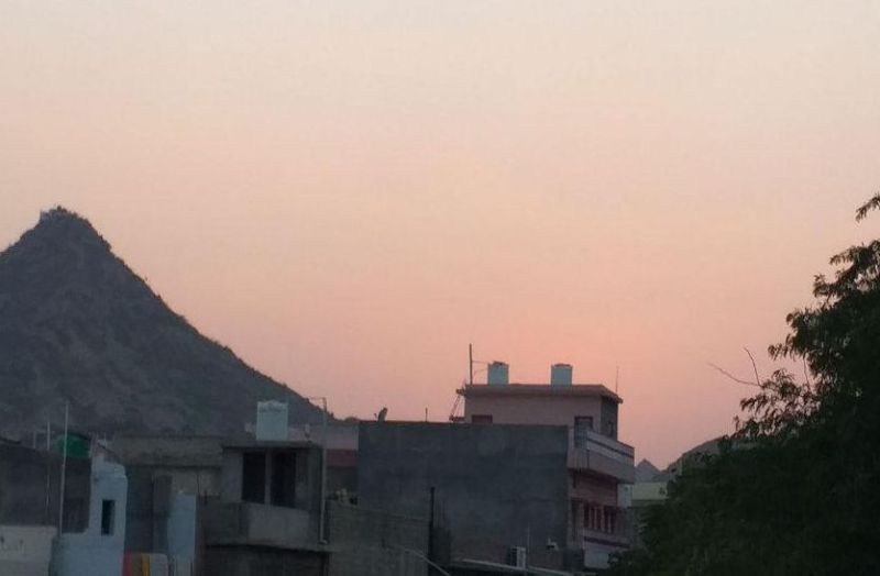 थार में सर्दी की दस्तक, सुबह-शाम दिखने लगा असर