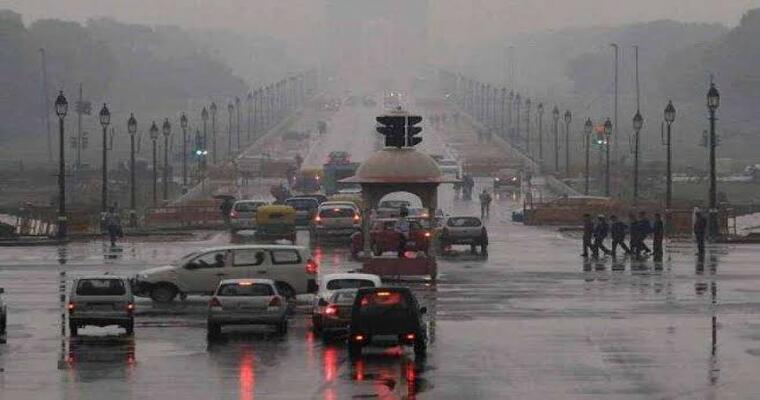 Delhi Weather News Updates Today