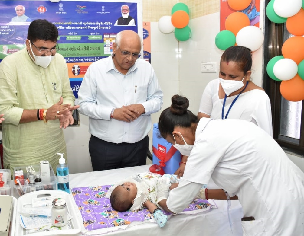 Gujarat: बच्चों को निमोनिया और दिमागी बुखार के खिलाफ मिलेगा वैक्सीन का कवच