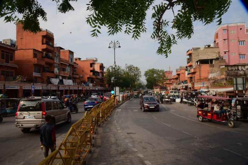 किशनपोल बाजार