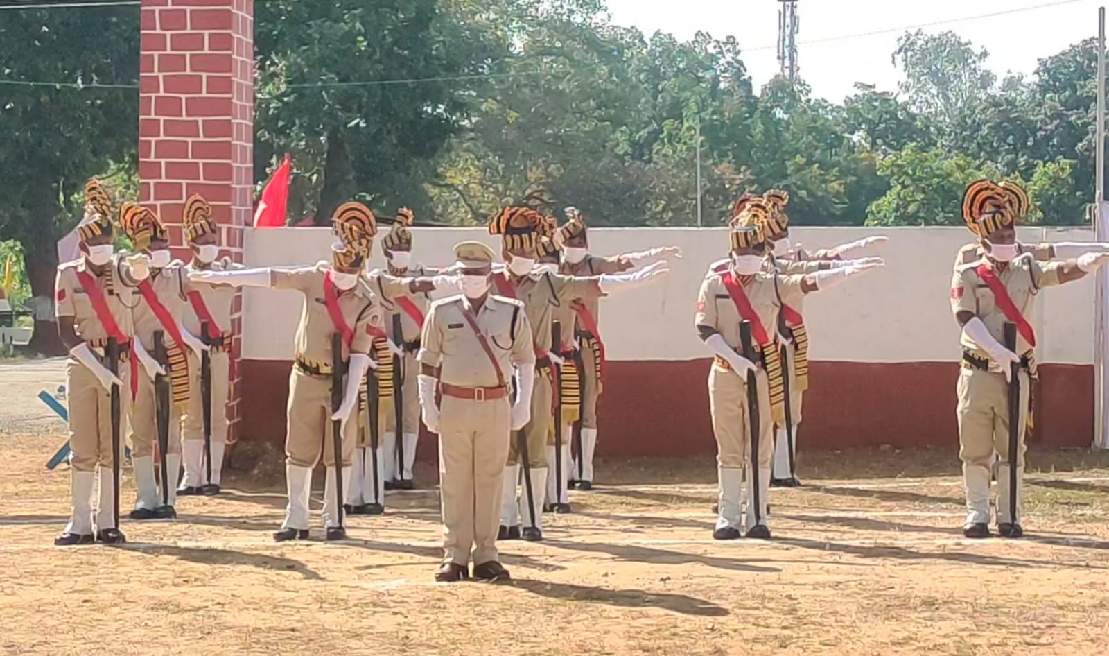Salute given to martyrs on Police Commemoration Day