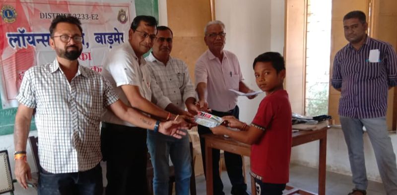 ‘माता-पिता, गुरुजन के प्रति कृतज्ञता प्रकट करने का दिन शरद पूर्णिमा’