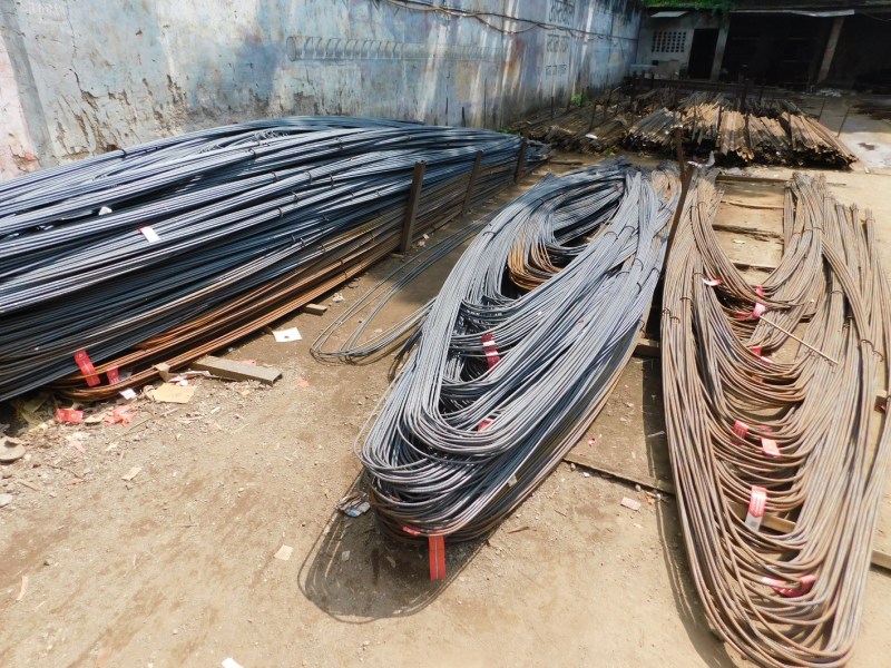 Iron 12 thousand per ton in ten months and gas price increased by Rs 90 in five months