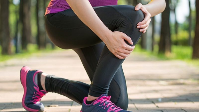 हड्डियों को रखना चाहते हैं स्वस्थ तो कैल्शियम के साथ-साथ डाइट में शामिल करें इन चीजों को भी