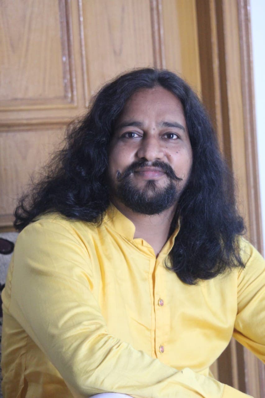 Mahavir dedicated his hair to cancer patient, not Tirupati