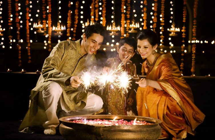 diwali-family.jpg