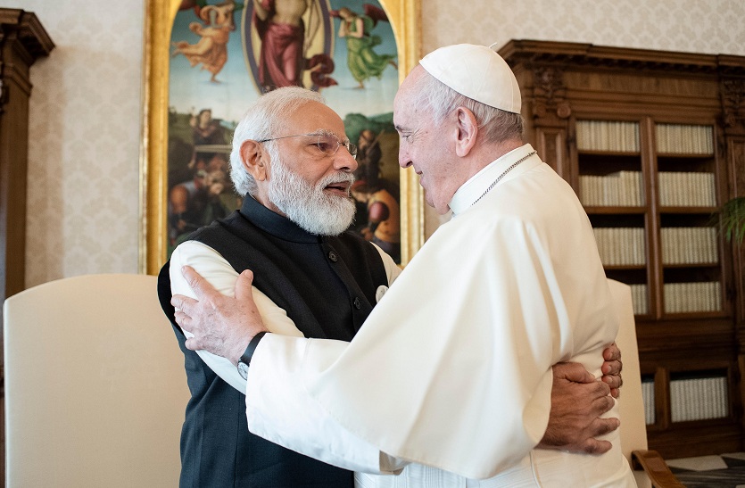 मोदी की पोप से मुलाकात : ईसाई समुदाय को अपने पक्ष में लेने का भाजपा के लिए सुनहरा मौका