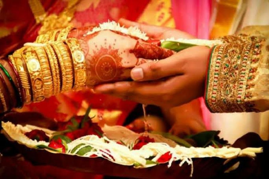 कुंवारे अब 15 मुहूर्त में चूके तो फिर 15 जनवरी 2022 का करना होगा इंतजार