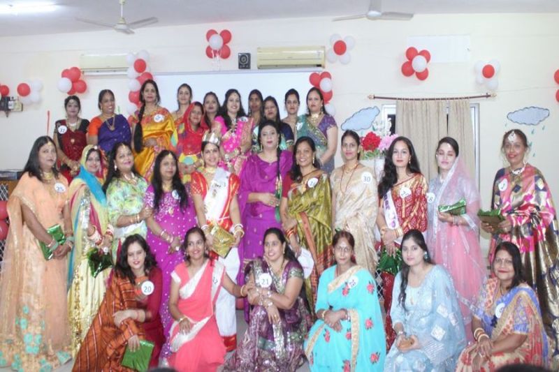 वायुवीरों की संगिनियों ने प्रस्तुत किया रंगारंग सांस्कृतिक कार्यक्रम