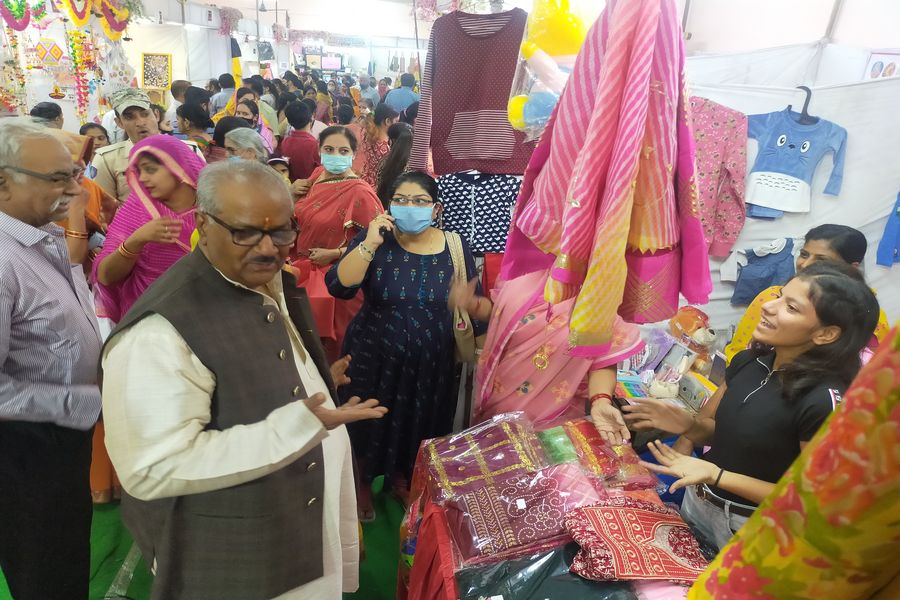 कुटीर उद्योग करने वाली महिलाओं के लिए 'प्रेरणा जैसे फेस्टीवल की जरूरत : जस्टिस व्यास