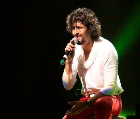 sonu nigam the singer who sung only for five rupees