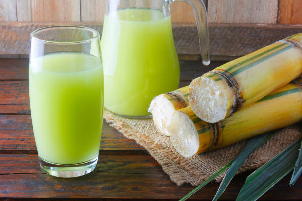 Benefits of Sugarcane Juice: आइए जानते हैं गन्ने का जूस पीना आपके स्वास्थ्य के लिए कितना फायदेमंद होता है