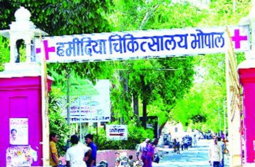 शव लेने तैयार नहीं, मां बोली-जिंदा है मेरा बच्चा, डीएनए टेस्ट से होगा फैसला