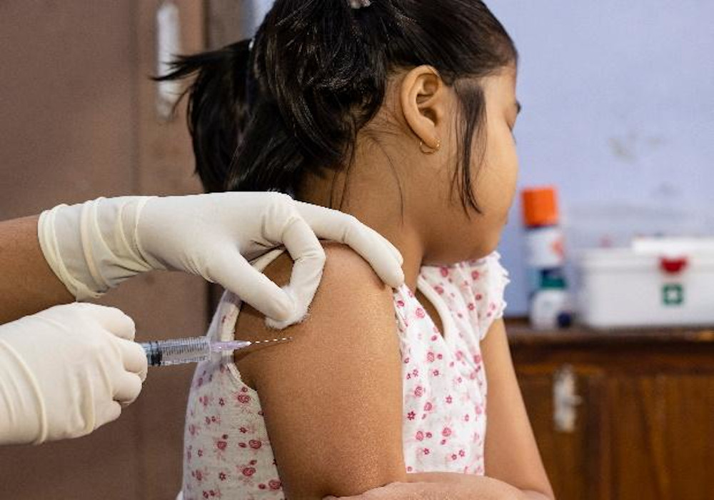 नए साल में 18 लाख बच्चों को लगेगा कोरोना का टीका