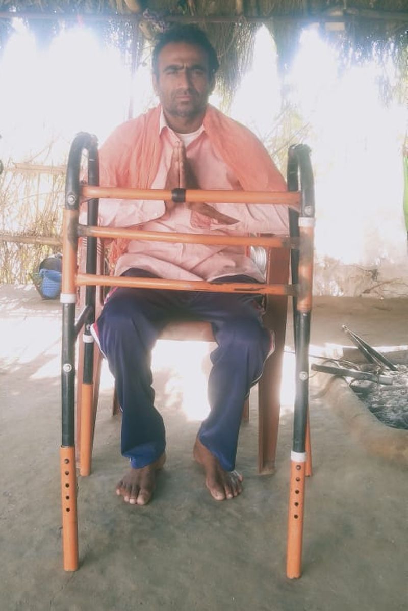 हादसे ने दिया ताउम्र का दर्द, लाइलाज बीमारी ने बना दिया लाचार