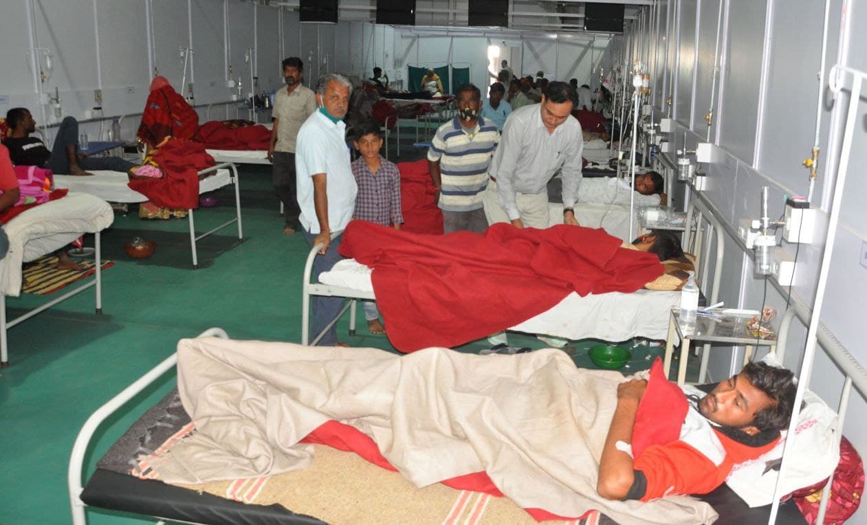 बाड़मेर में डेंगू का नहीं थम रहा वार, अस्पताल में भर्ती मरीजों की भरमार