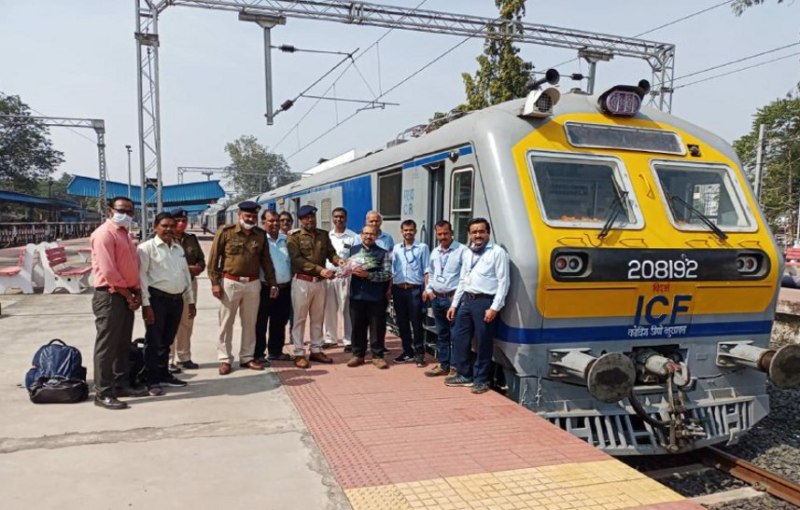 Railway: 8 बोगी की मेमू ट्रेन को पहले दिन मिले 75 पैसेंजर, यह है वजह