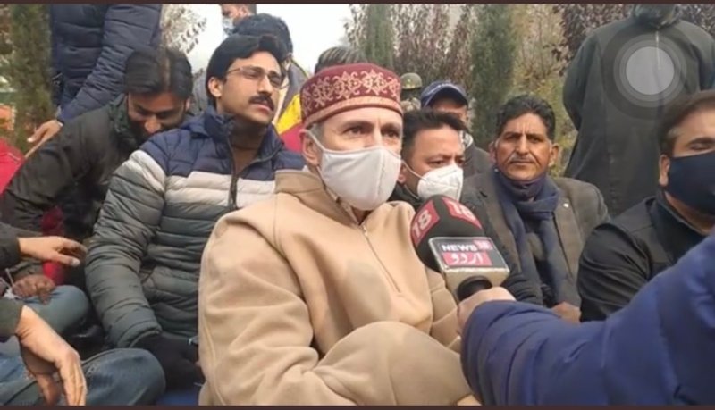 Former CM Omar Abdullah sat on dharna over Hyderpora encounter