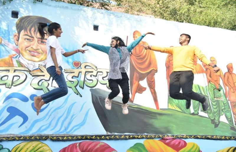 गढ़-मेहरान के तीनों छोर अब लुभा रहे घनघोर