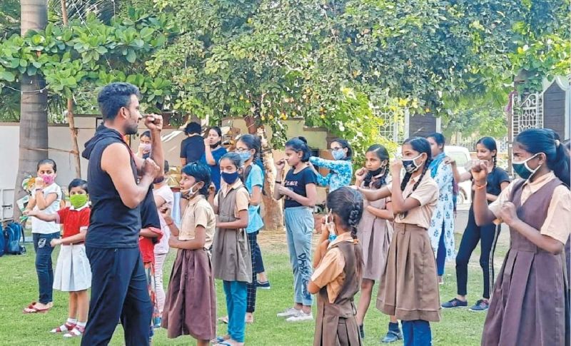  तीन हजार बालिकाओं को सिखा चुके आत्मरक्षा के गुर